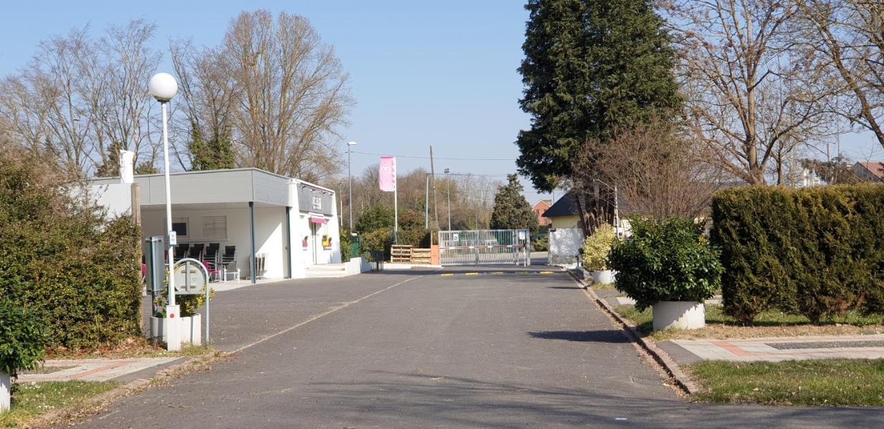 Camping De L'Ill Mulhouse Buitenkant foto